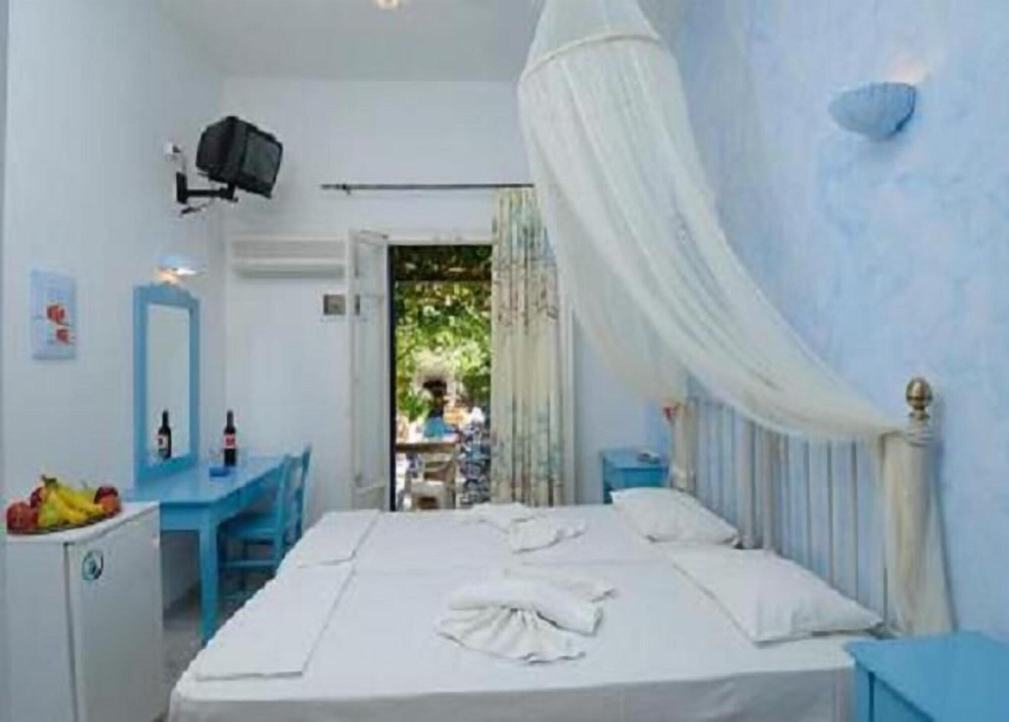 Aphrodite Boutique Hotel Aliki  Exterior photo