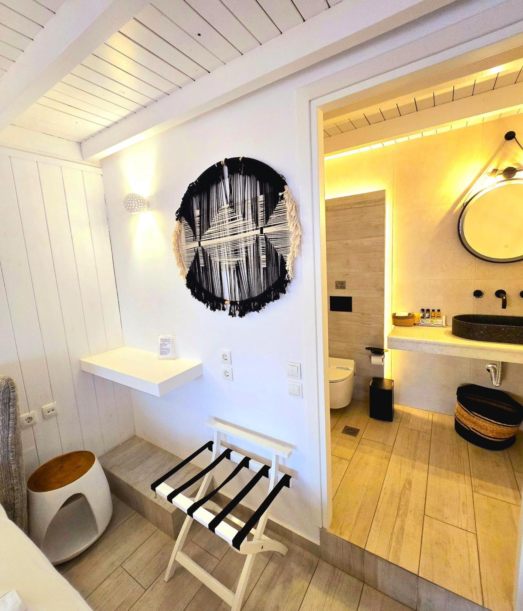 Aphrodite Boutique Hotel Aliki  Exterior photo